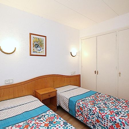 Apartaments Nautic Lloret de Mar Ruang foto