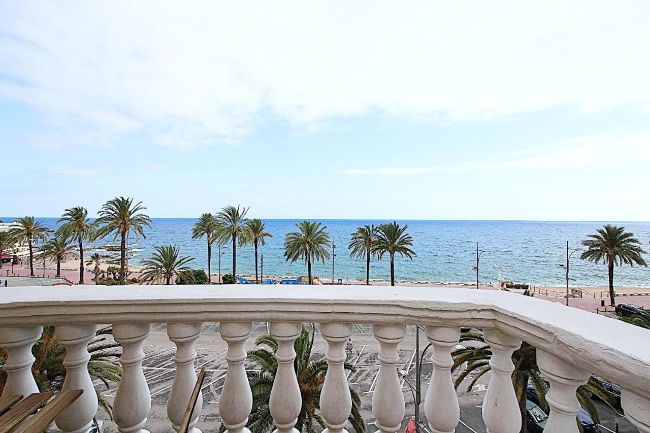 Apartaments Nautic Lloret de Mar Bagian luar foto