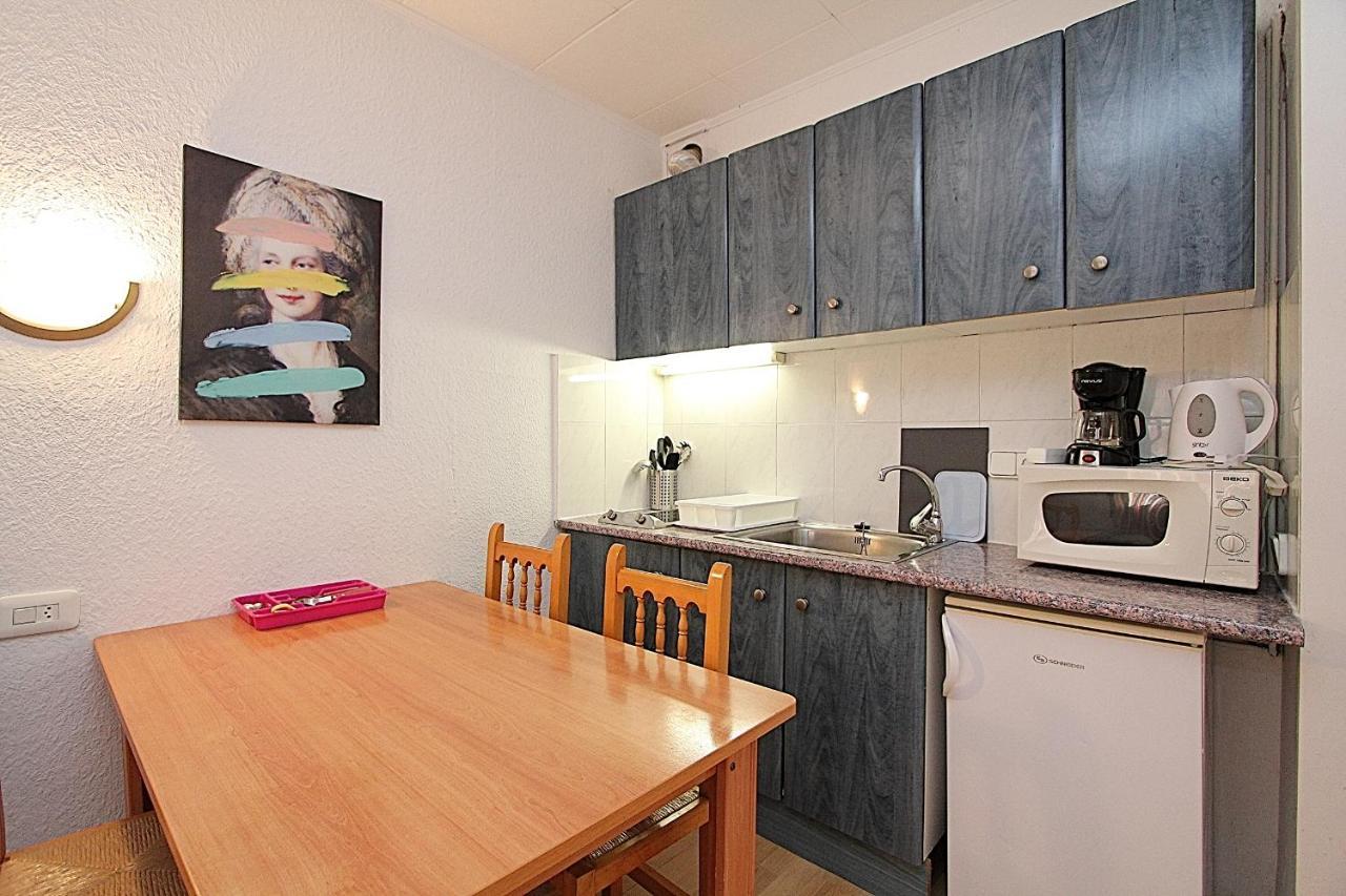 Apartaments Nautic Lloret de Mar Bagian luar foto