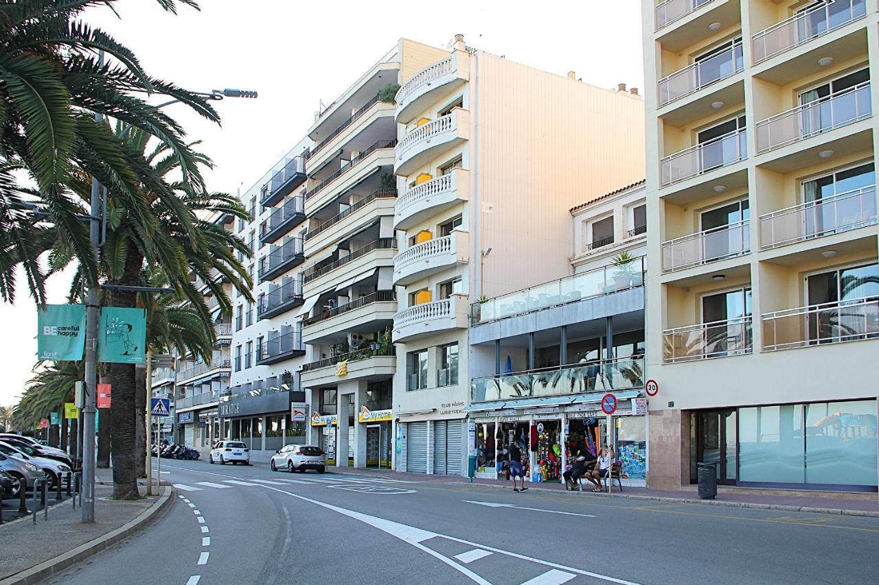 Apartaments Nautic Lloret de Mar Bagian luar foto