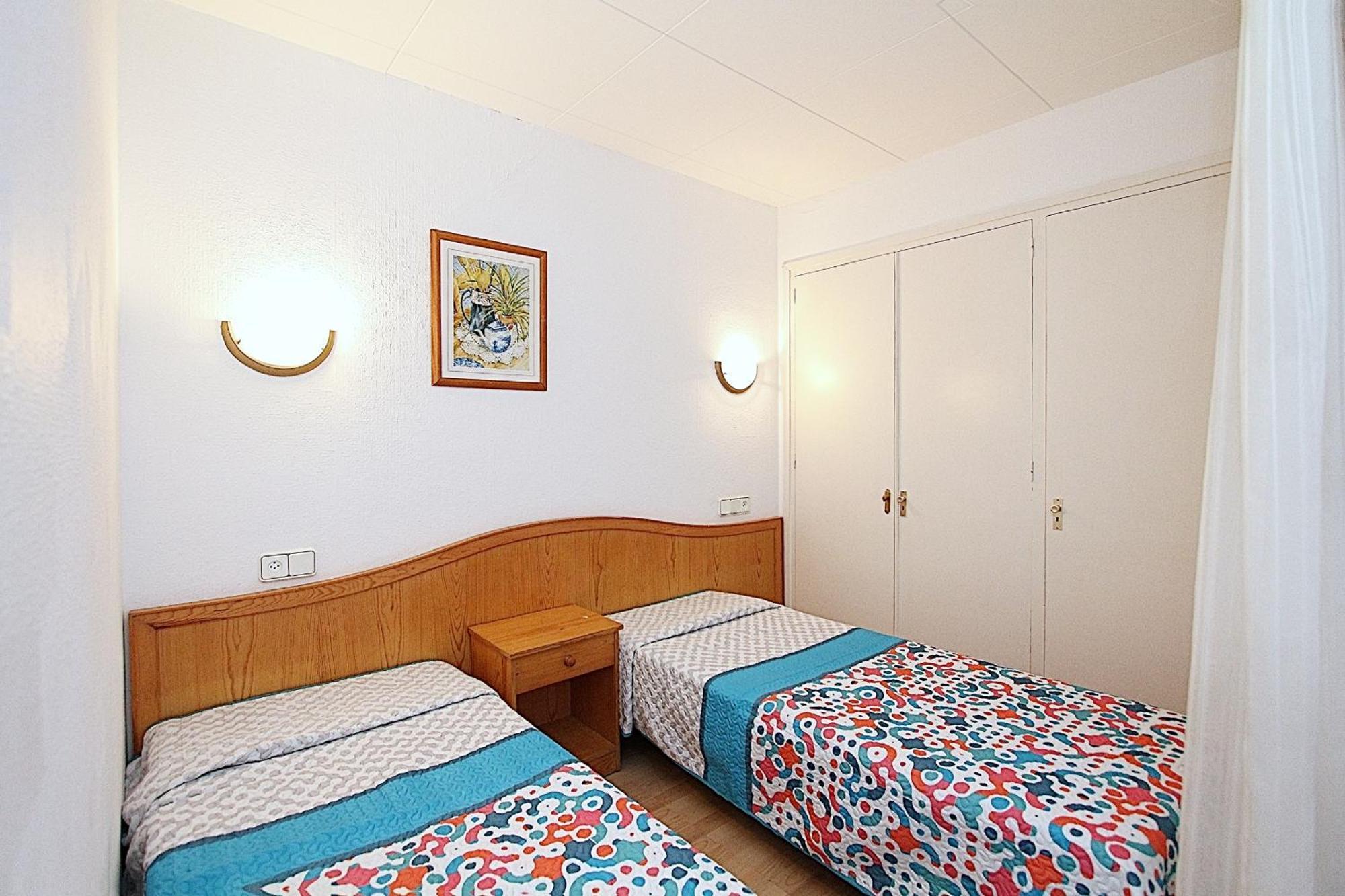 Apartaments Nautic Lloret de Mar Ruang foto
