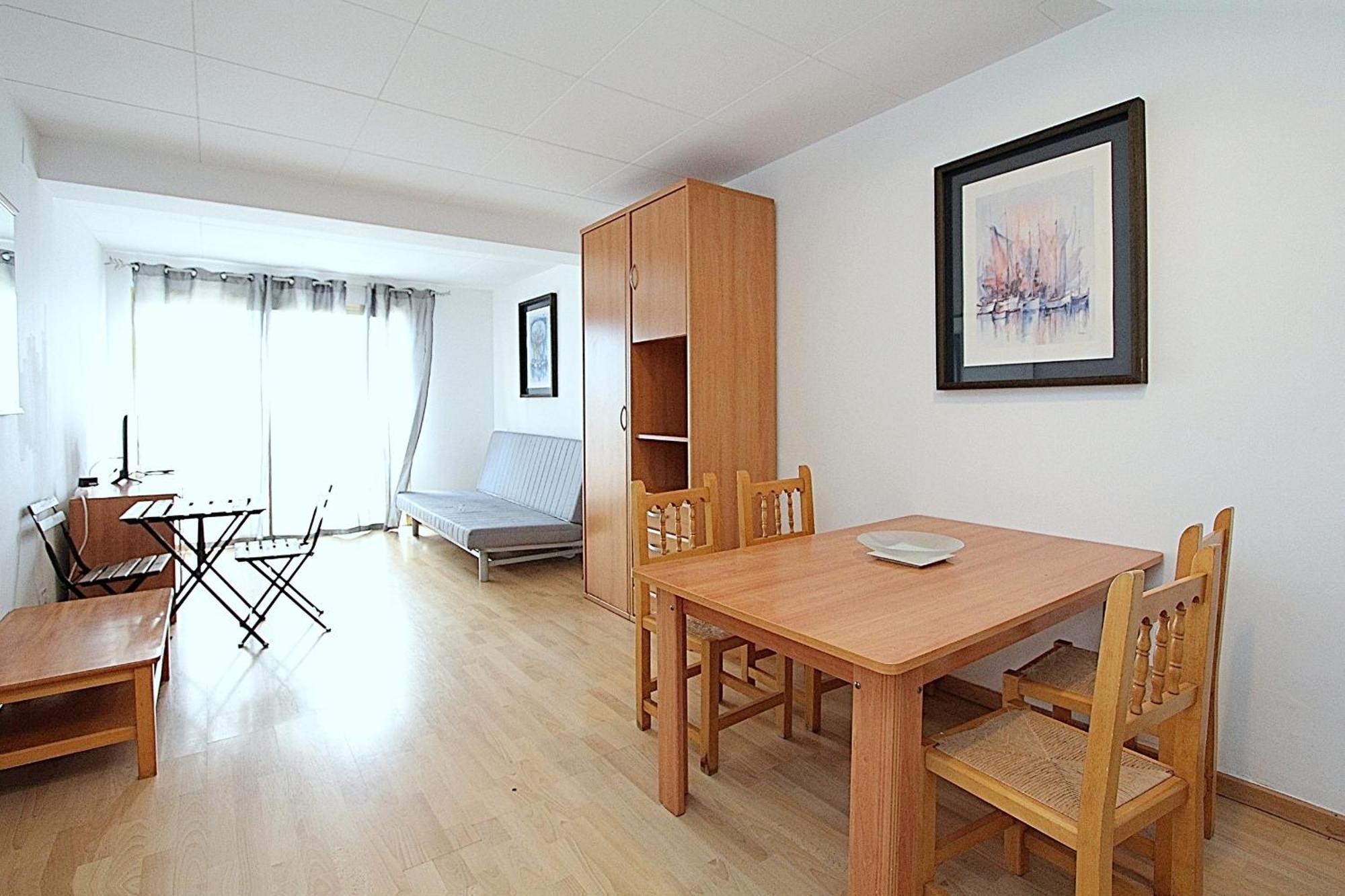 Apartaments Nautic Lloret de Mar Ruang foto